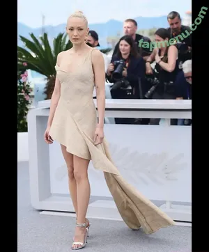 Pom Klementieff / Mantis from Guardiansthe Galaxy / pom.klementieff / pomklementieff nude photo #0304