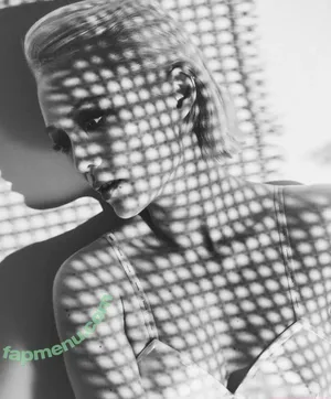 Pom Klementieff / Mantis from Guardiansthe Galaxy / pom.klementieff / pomklementieff nude photo #0425