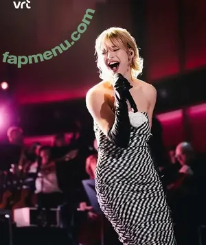 Pommelien Thijs / pommelienthijs / pommelinetilliere nude photo #0897