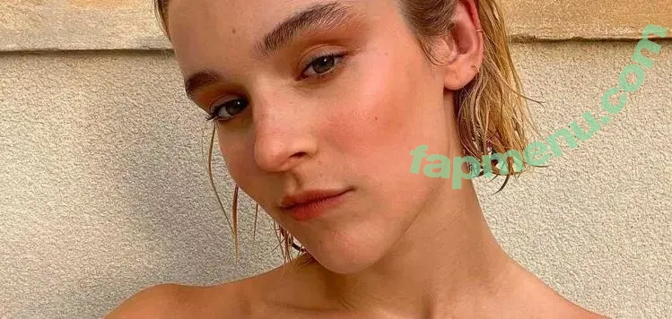 Pommelien Thijs nude photo #0002 (pommelienthijs / pommelinetilliere)
