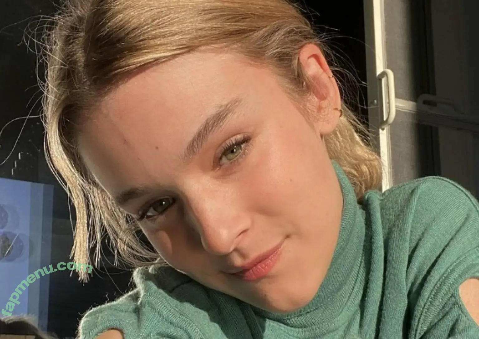 Pommelien Thijs nude photo #0140 (pommelienthijs / pommelinetilliere)