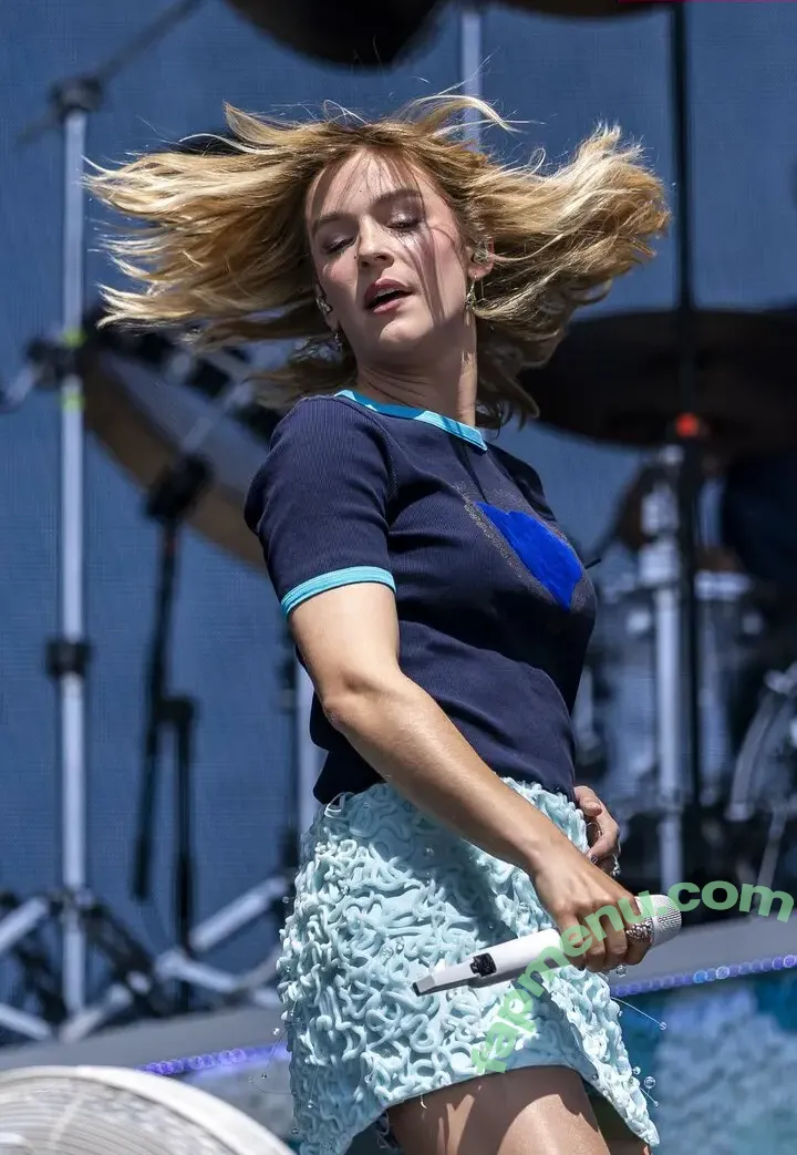 Pommelien Thijs nude photo #0788 (pommelienthijs / pommelinetilliere)