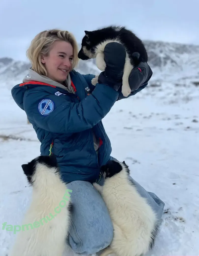 Pommelien Thijs nude photo #0800 (pommelienthijs / pommelinetilliere)