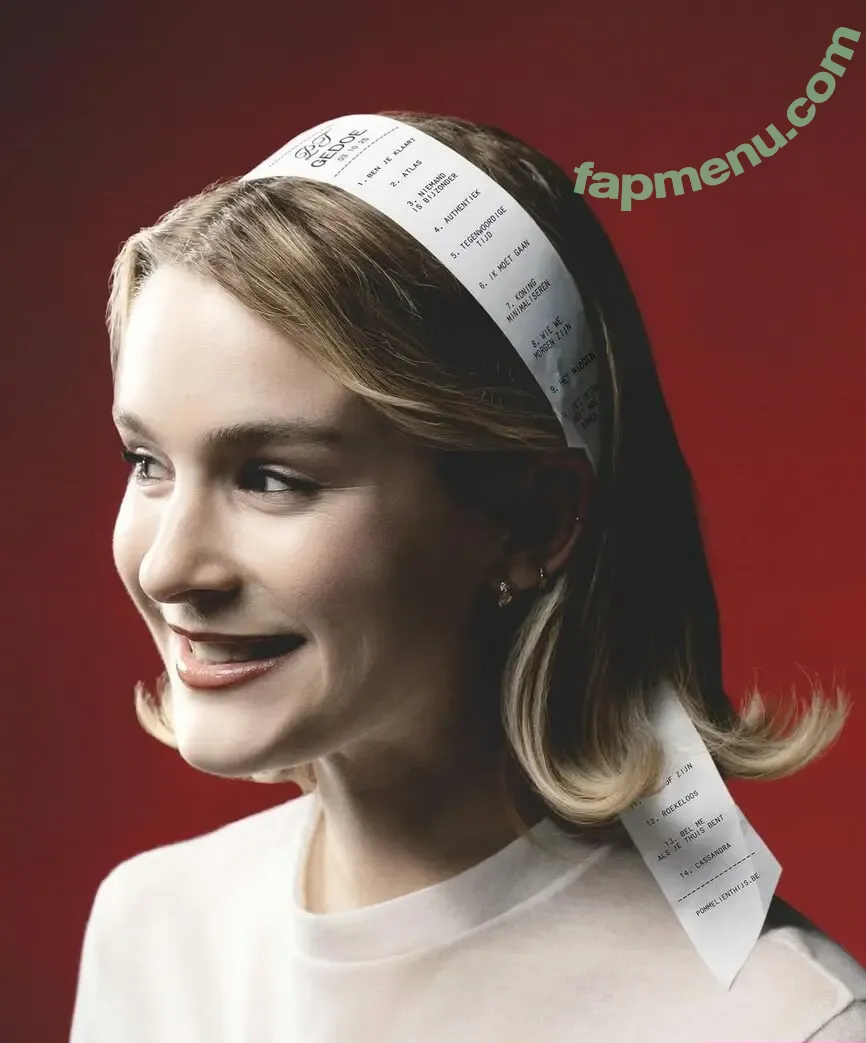 Pommelien Thijs nude photo #0821 (pommelienthijs / pommelinetilliere)