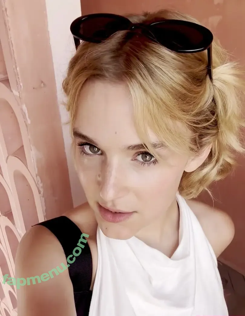 Pommelien Thijs nude photo #0829 (pommelienthijs / pommelinetilliere)