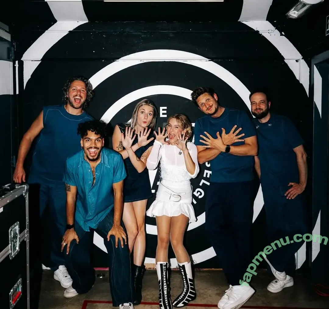 Pommelien Thijs nude photo #0835 (pommelienthijs / pommelinetilliere)