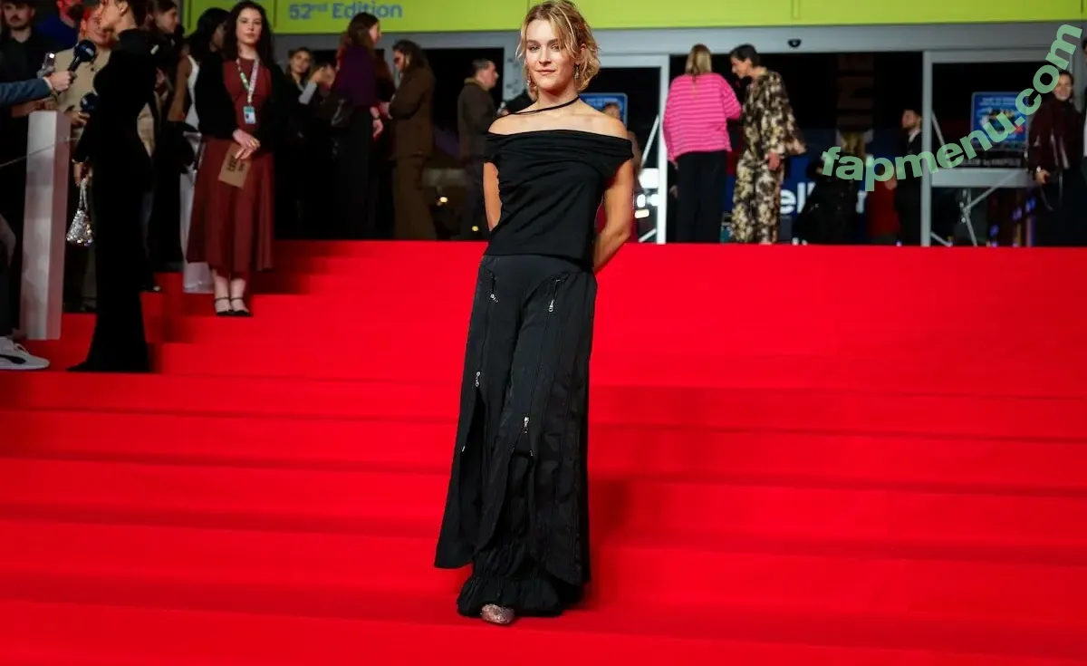 Pommelien Thijs nude photo #0865 (pommelienthijs / pommelinetilliere)