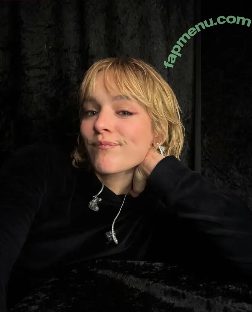 Pommelien Thijs nude photo #0891 (pommelienthijs / pommelinetilliere)