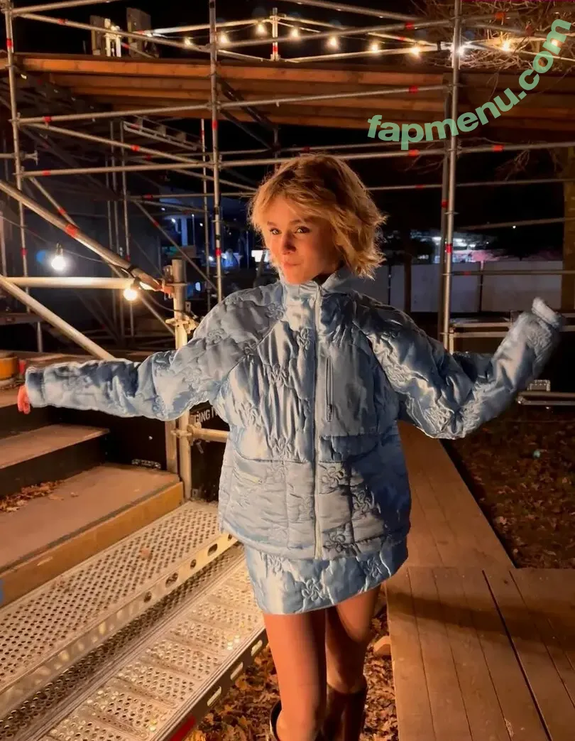 Pommelien Thijs nude photo #0906 (pommelienthijs / pommelinetilliere)