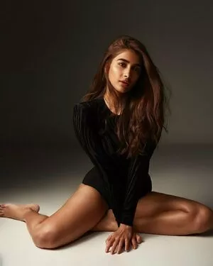 Pooja Hegde / hegdepooja nude photo #0027