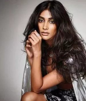 Pooja Hegde / hegdepooja nude photo #0051