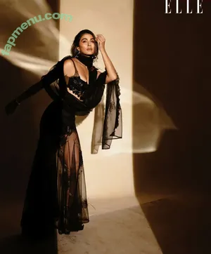 Pooja Hegde / hegdepooja nude photo #0081