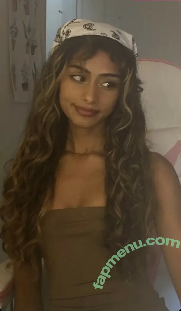 Poojaxsheth nude photo #0008 (Poojaxsheth)