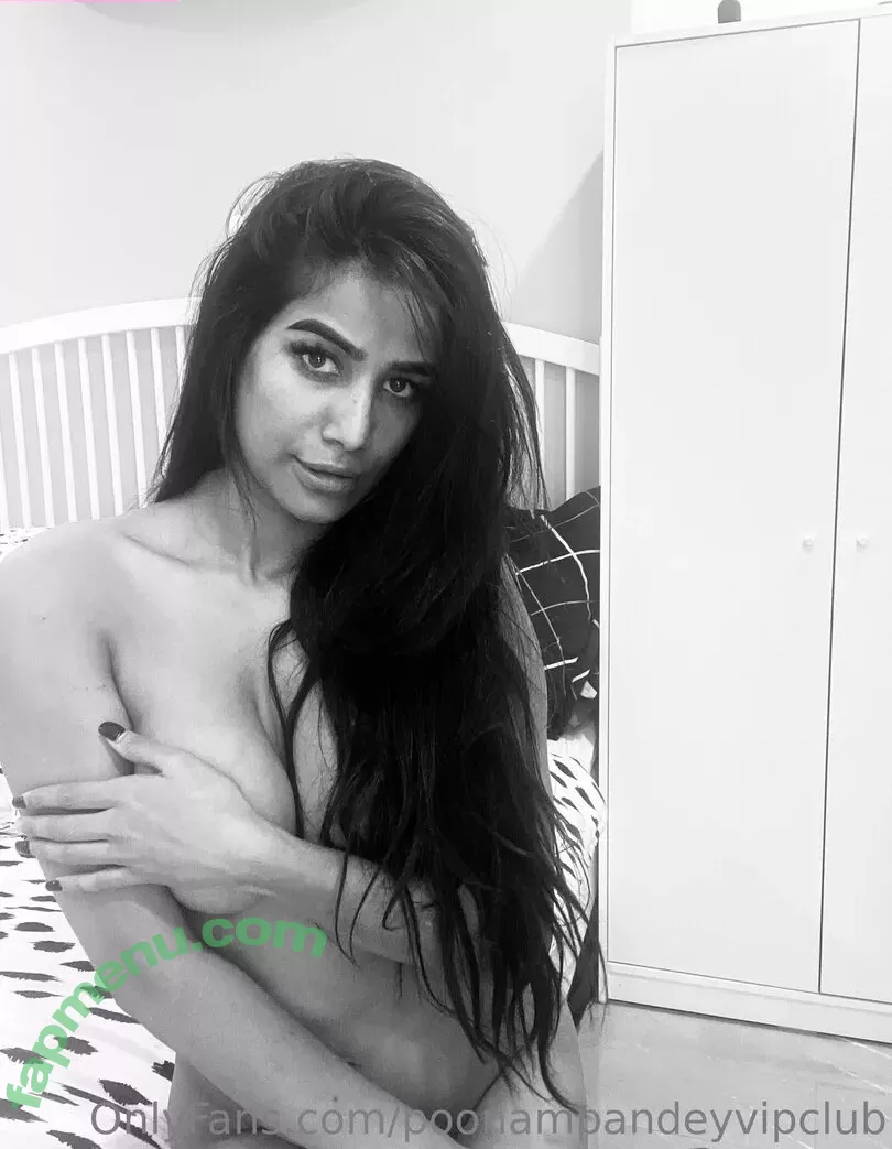 poonampandeytv nude photo #0094 (poonampandeytv)