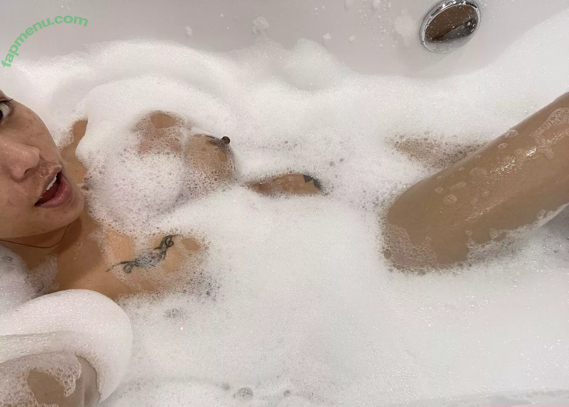 poopea nude photo #0099 (poopea.official)