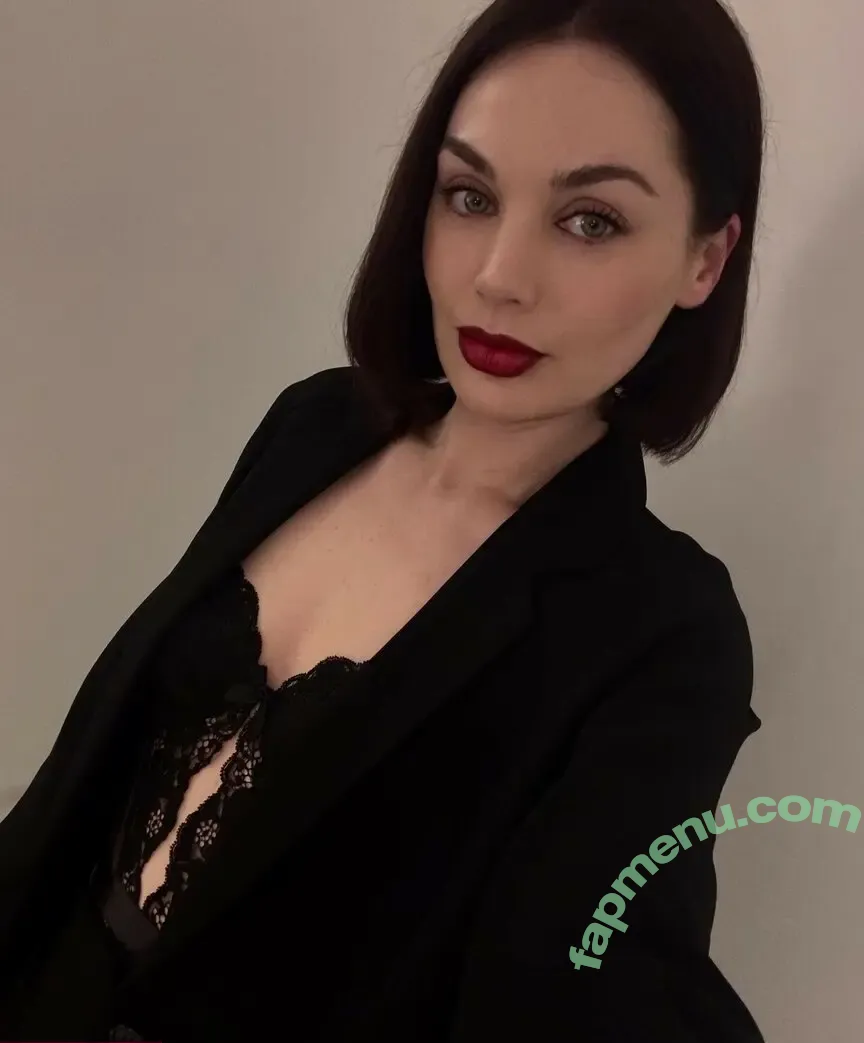 Poppy Corby Tuech nude photo #0028 (poppycorbytuech)