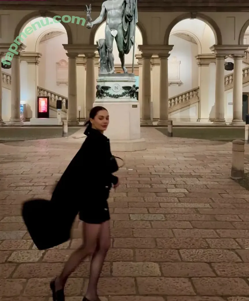 Poppy Corby Tuech nude photo #0033 (poppycorbytuech)