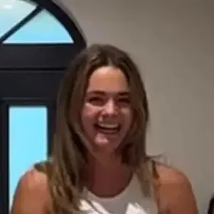 Poppyhollins / Poppy Hollins nude photo #0006