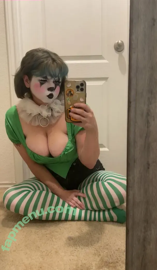 Popsy The Clown nude photo #0003 (poppy.the.clown_)