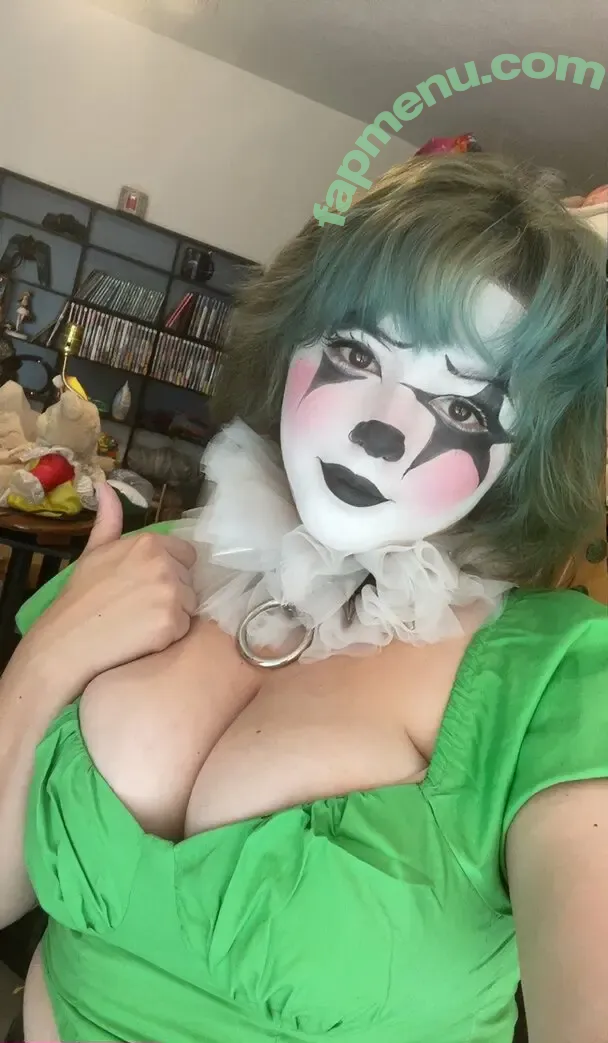 Popsy The Clown nude photo #0004 (poppy.the.clown_)