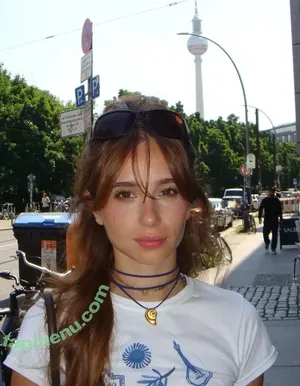 Poqssi nude photo #0076