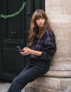 Poqssi nude photo #0084