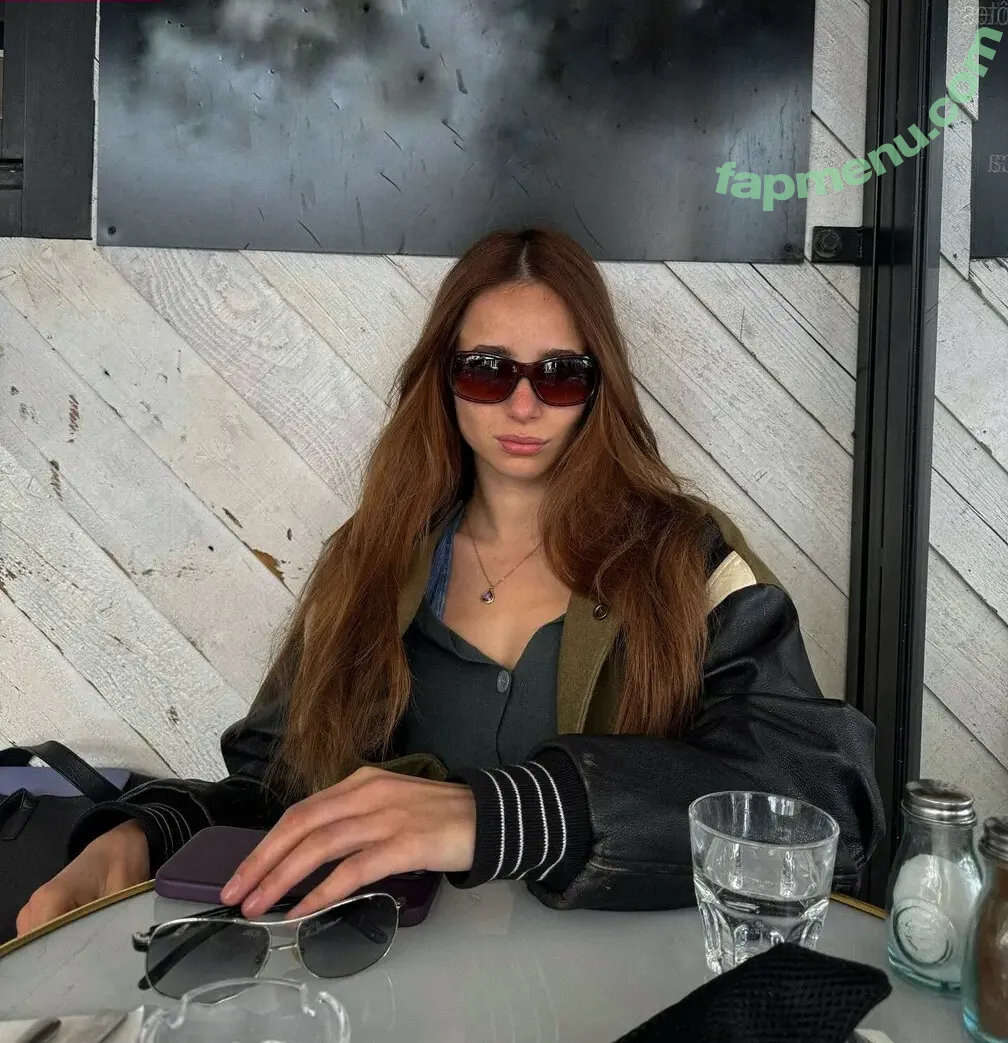 Poqssi nude photo #0095 (Poqssi)