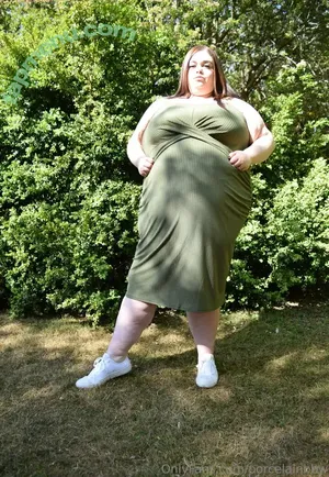 porcelainbbw / goddess_porcelain_ nude photo #0032