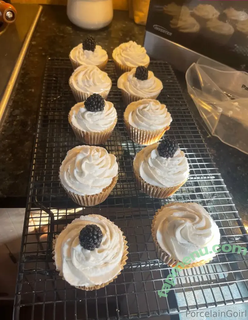 porcelaingoirl nude photo #0193 (porcelaingoirl)