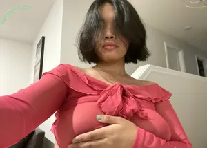 Porkbunnyxo / mociplumxo nude photo #0008