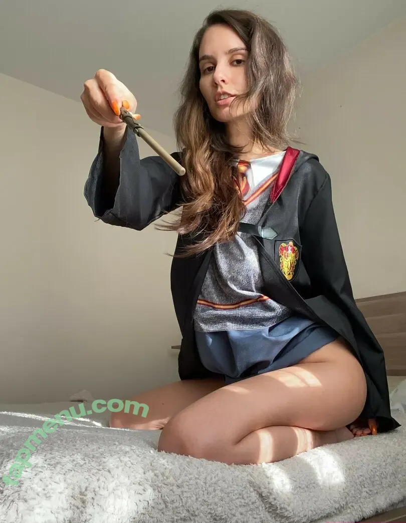 Porn Witches From Harry Potter nude photo #0126 (Porn Witches From Harry Potter)