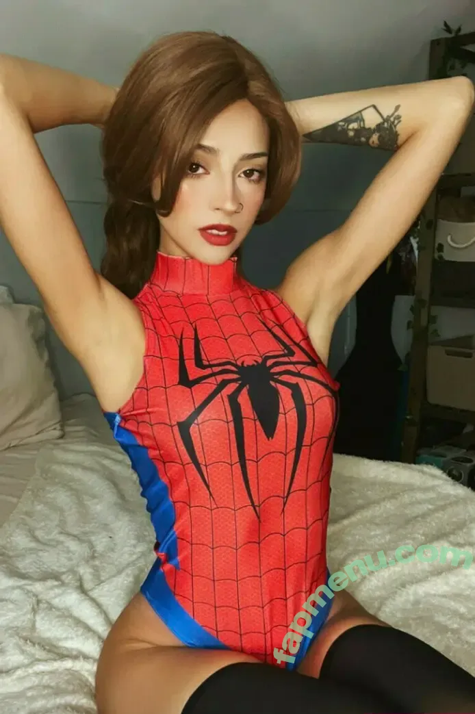Poromariee nude photo #0002 (Poromariee)