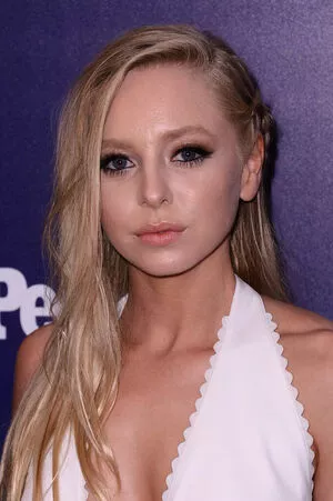 Portia Doubleday / portiadd nude photo #0022