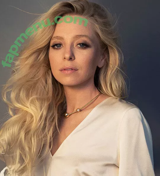 Portia Doubleday nude photo #0001 (portiadd)