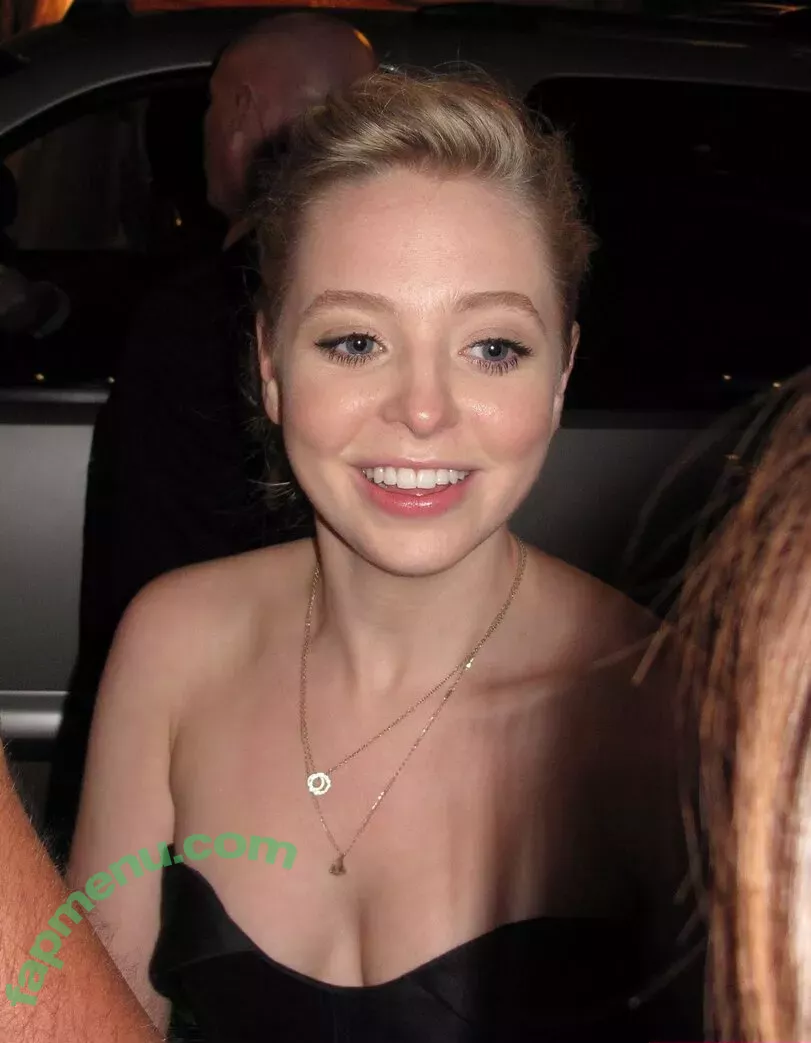 Portia Doubleday nude photo #0066 (portiadd)