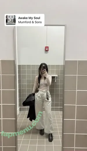 Portofbones nude photo #0058