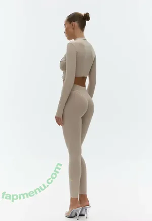 Poshkotun / poshkotunn nude photo #0034