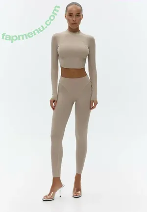 Poshkotun / poshkotunn nude photo #0035