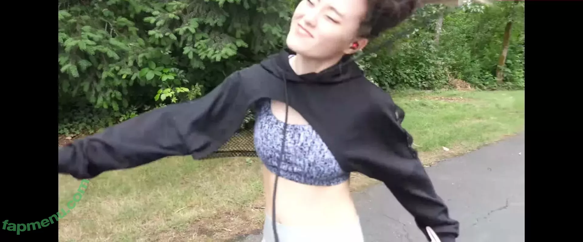 PotasticPanda nude photo #0256 (Jeannie / MXRPlays / mmoxreview / mxrlovesfans)