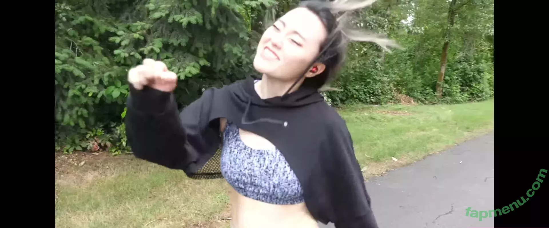 PotasticPanda nude photo #0257 (Jeannie / MXRPlays / mmoxreview / mxrlovesfans)