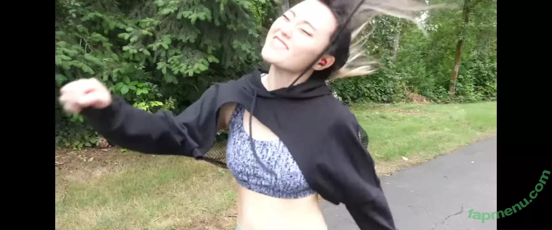 PotasticPanda nude photo #0263 (Jeannie / MXRPlays / mmoxreview / mxrlovesfans)