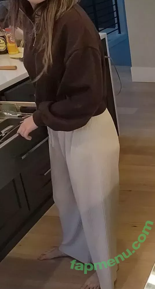PotasticPanda nude photo #0421 (Jeannie / MXRPlays / mmoxreview / mxrlovesfans)