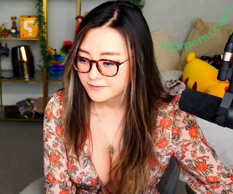 PotasticPanda nude photo #0549 (Jeannie / MXRPlays / mmoxreview / mxrlovesfans)