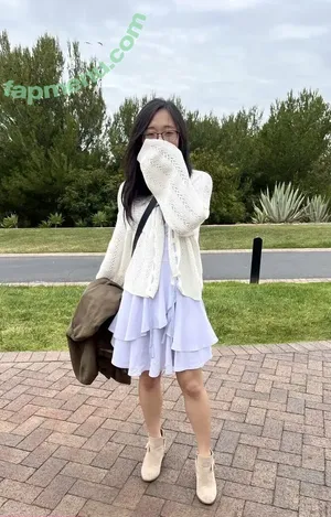 PotasticPanda / mxrlovesfans nude photo #0008