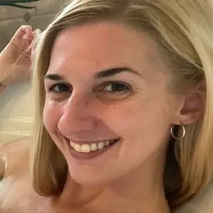 potprincess4200 / Caitie / hammlittle / supersimplecaitie nude photo #0048