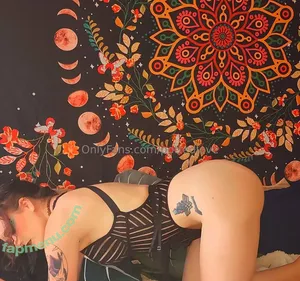 pottedlove / loveinmypots nude photo #0006