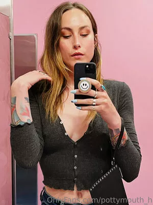 pottymouth_h / iampottymouth nude photo #0073