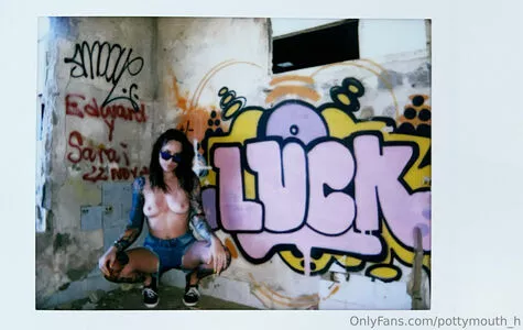 pottymouth_h / iampottymouth nude photo #0083