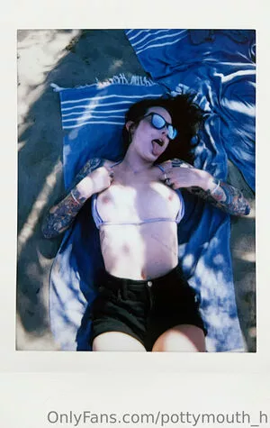 pottymouth_h / iampottymouth nude photo #0084