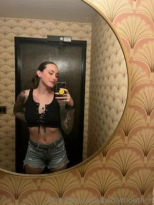 pottymouth_h / iampottymouth nude photo #0133